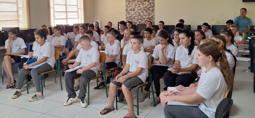 Alunos Escola São João Bosco