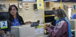 Correios vão atender aposentados e pensionistas com descontos indevidos no INSS