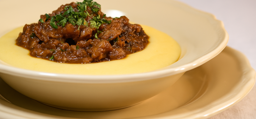 Polenta com Carne Moída