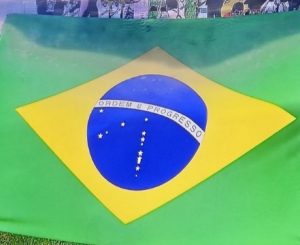 erro na bandeira do Brasil